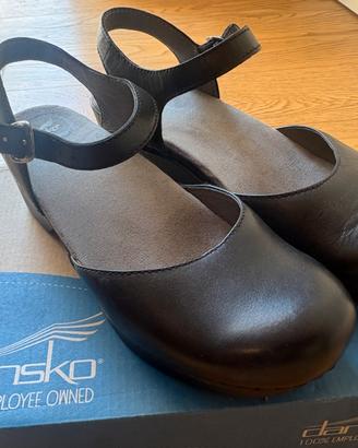 dansko donna