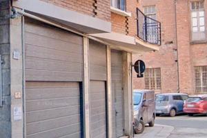 Box autorimessa 6 auto + magazzino