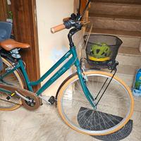 bici con cestino e seggiolino