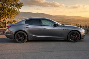 Maserati GHIBLI -  3.0 V6 diesel  275 CV