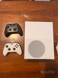 Xbox one S 1 TB + 2 controller + 10 giochi top