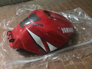 Serbatoio Yamaha R1 2000-2001 con Tankerite – Trat