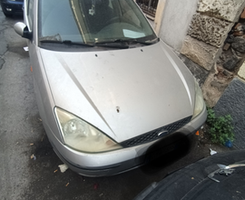 Ford focus station wagon del 2004