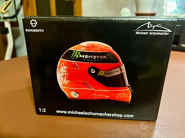 Michael Schumacher Casco GP Formula 1 2012 1/2