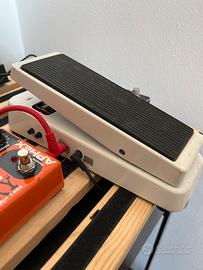 Pedale wah Cry baby bass