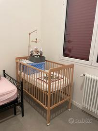 Lettino ikea nuovo con materasso e lenzuolini