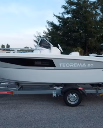 Barca WA Teorema 20 sundeck Mercury no patente