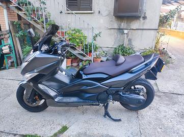 Tmax 500 2010