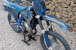 yz 125 cross