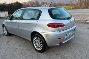 147      PREZZO POCO TRATTABILE