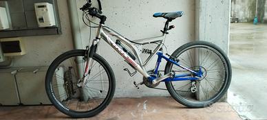 Mountain Bike IRIS Bike