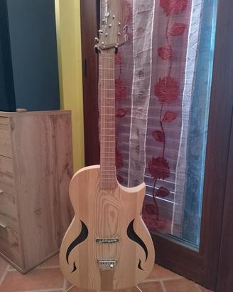 Chitarra Acustica Vintage!!