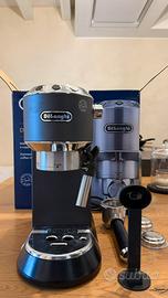 Macchina caffe’ De Longh