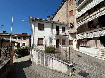 Appartamento a Cerro Veronese (VR)