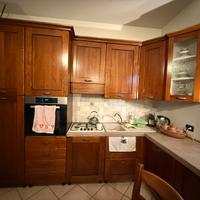 Cucina in legno vero