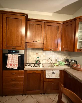 Cucina in legno vero