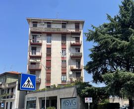 2 LOCALI A CASTELLANZA