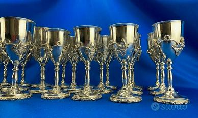 Set di 24 bicchieri da vino argentati