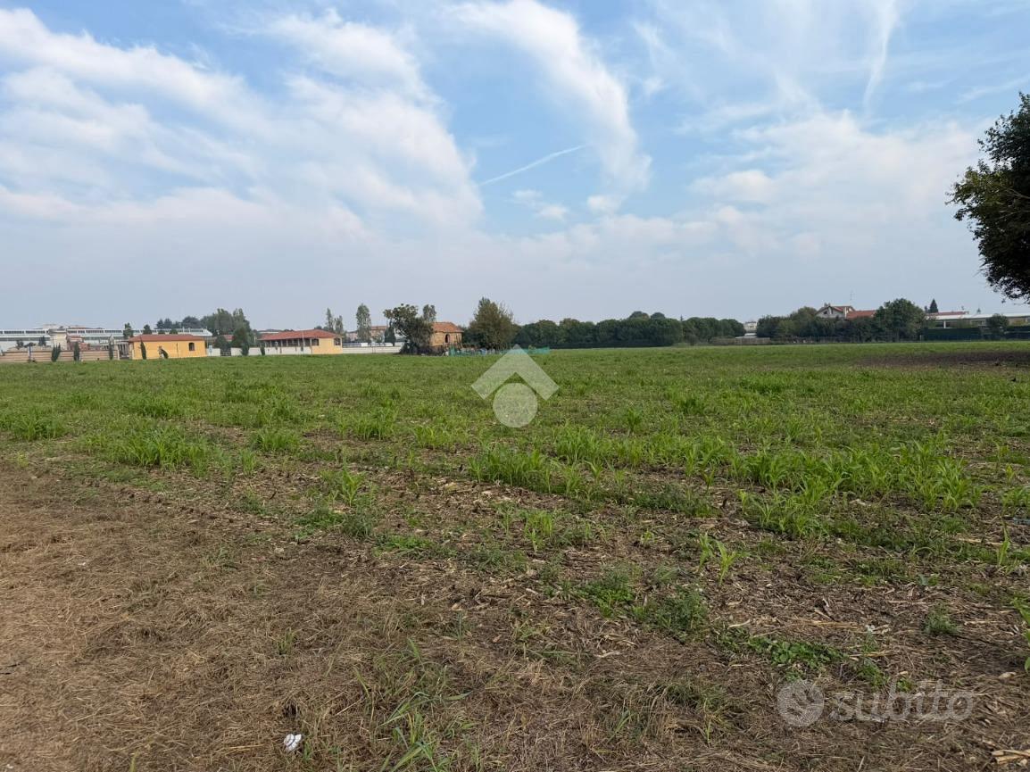 TER. AGRICOLO A BERNAREGGIO - Vista 3