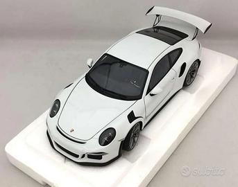 Porsche 911 GT3 Rs Autoart 1:18