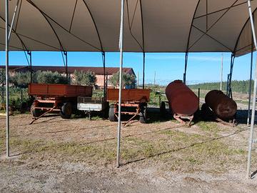 vari attrezzi agricoli 