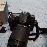 Nikon D7200 ed accessori vari