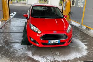 Ford fiesta 2013 con 72000km