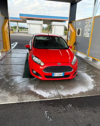 Ford fiesta 2013 con 72000km