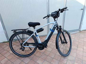 Bici elettrica da uomo Bianchi 