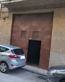 Porta Garage in Ferro