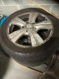 7 Cerchioni e gomme Mercedes B180