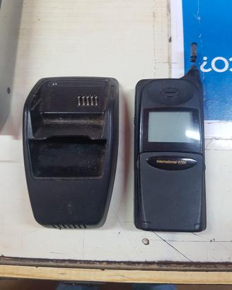 Motorola 8700