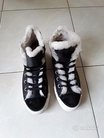 Converse nere outlet con pelo