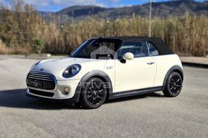 MINI Mini 1.5 Cooper Cabrio