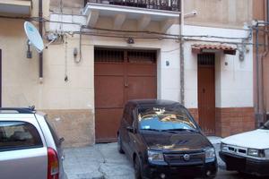 RIMESSAGGIO - MAGAZZINO: VIA PAOLO EMILIANI GIUDIC