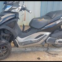 PIAGGIO MP3 YOURBAN  300