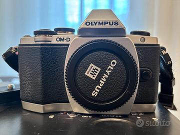 Olympus OM-D E-M10 + Zuiko 14-42 3.5-5.6