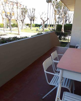 Ultimo minuto, Andora, trilocale su parco e mare
