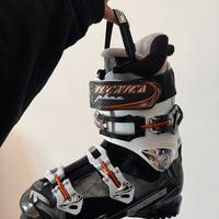 Scarpone nuovo mai usato 275