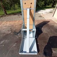 Banchetto basculante per morsa SORTIMO 