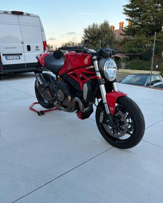 Ducati Monster 1200 2015