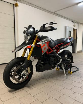 Aprilia Dorsoduro 900 A2