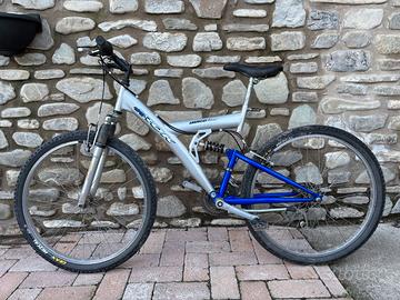 Bicicletta Mountain Bike per Ragazzi