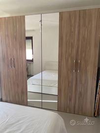 Camera da letto con letto matrimoniale