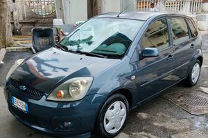 Ford Fiesta 1.4 16V 5p. Ghia