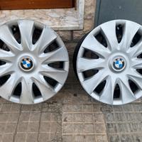 Cerchi BMW con copricerchi originali