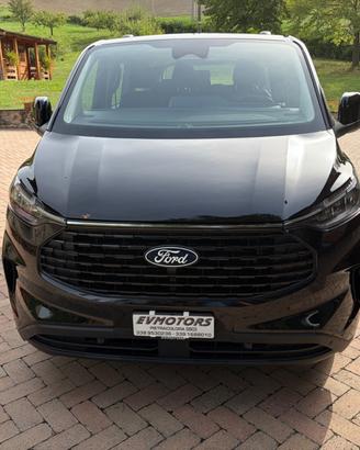 Ford Tourneo Custom Transit doppia cabina titanum 
