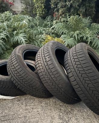 Pneumatici Inverno CONTINENTAL TS850 (205/55 R 17)