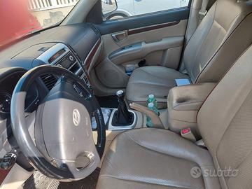 Hyundai Santa Fe 2.2 CRDi VGT Dynamic 5 posti