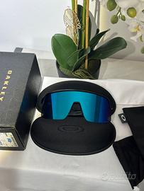 Oakley Sutro Lite (Matte Black / Prizm Sapphire)